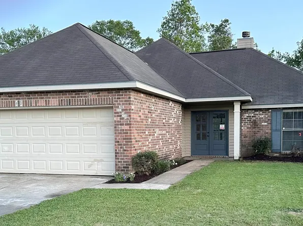 124 Saint Fabian Dr, Carencro, LA 70520