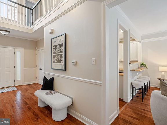 4th image of 1723 Powder Mill Ln
