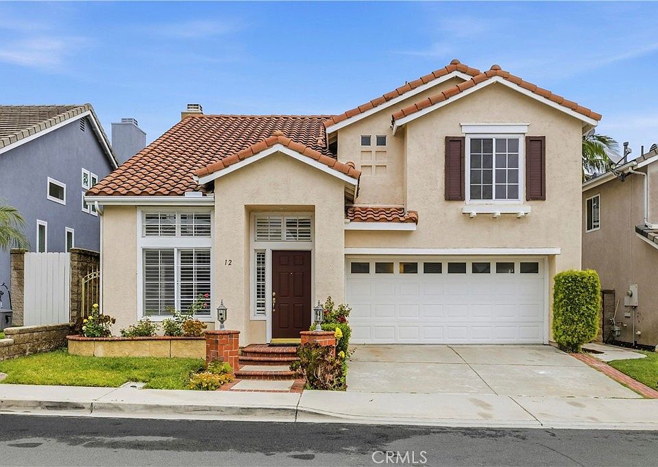 1st image of 12 Sequoia Dr