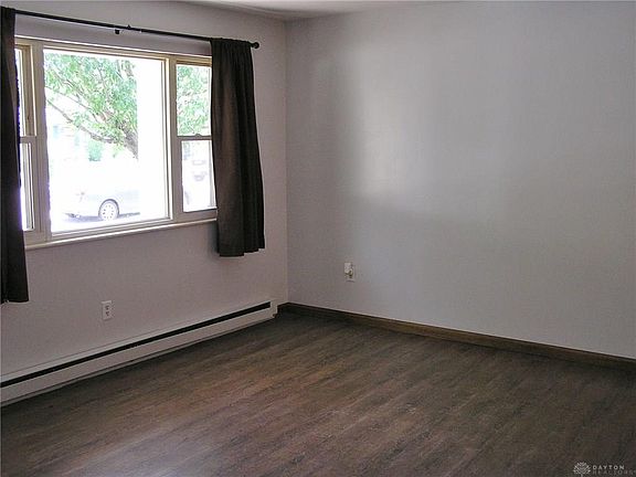 2nd image of 2511 Galway Ct