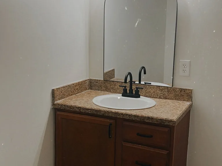 17 S College St #17A — Photo 15