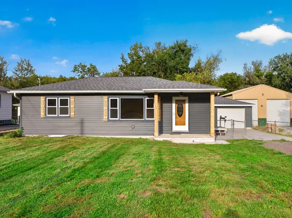 19515 Garner Ave, Council Bluffs, IA 51503