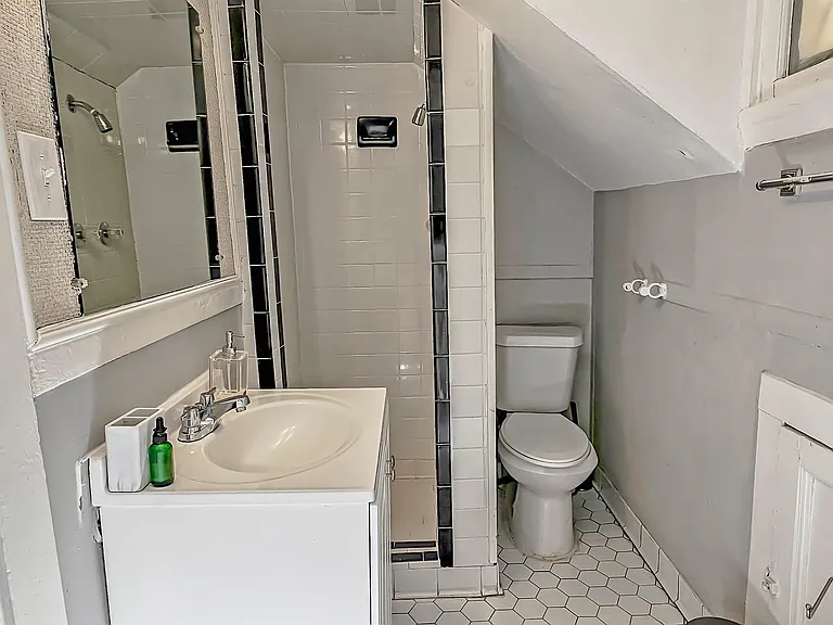 1389 Agnes Pl — Photo 26
