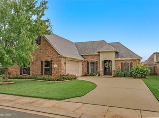 506 Falling Water Cir, Bossier City, LA 71112