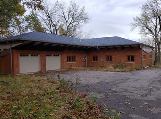 120 Hillwood Dr, Belleville, IL 62223