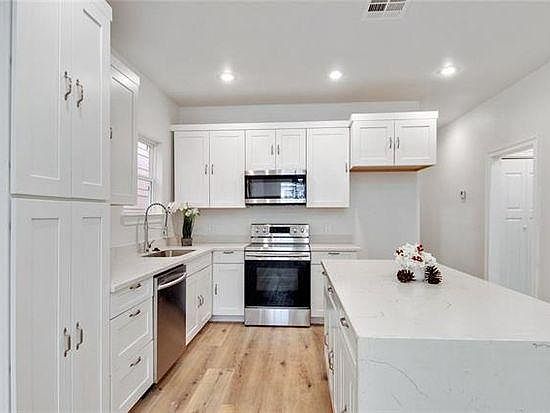 4th image of 2508 Delachaise St
