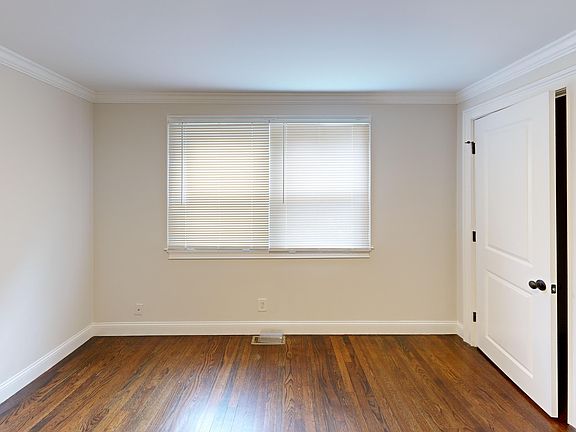 4th image of 44 Hardwick St #1