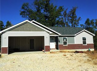 421 Sandra Dr, Warrenton, MO 63380
