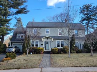 49 Arvine Pl, Manchester, CT 06040