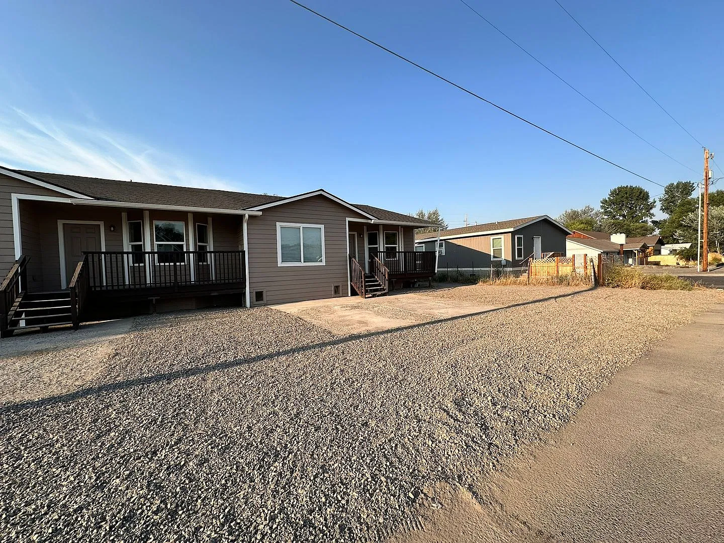 Move In Special! $500 Off First Months Rent! Newly Remodeled 3 Bedroom Tri-Plex In Prineville — Photo 4
