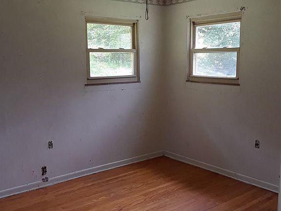 3rd image of 1592 Kristi Pl