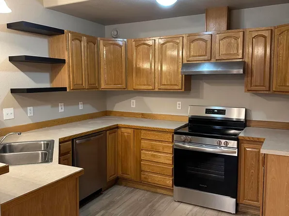 10896 E Timber Country Cir, Palmer, AK 99645