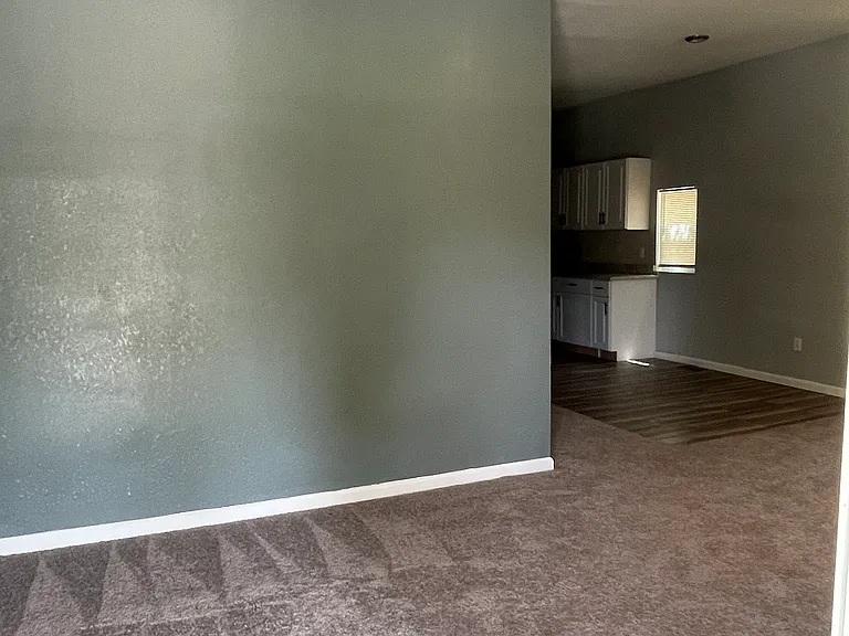 2915 Wabash Ave — Photo 15