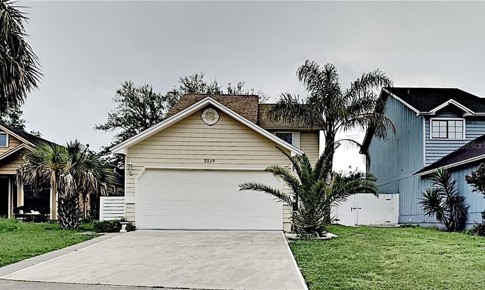 1st image of 2519 Townsquare Dr