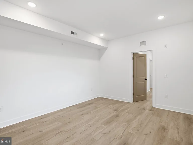 2322 N 5th St #2 — Photo 10