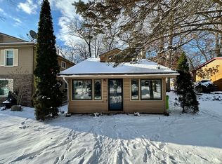 3584 Ashview St, West Bloomfield, MI 48324