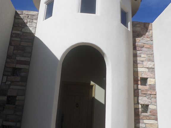 3rd image of 714 Sunrise Ct