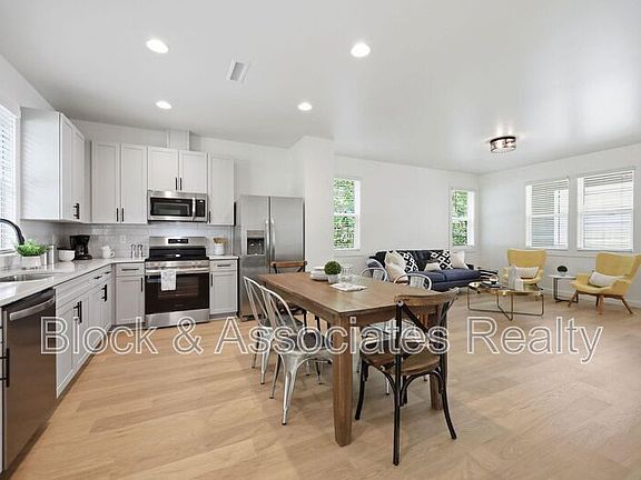 3rd image of 2815-101 Wilcox Pl