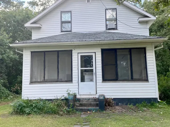 12729 92nd St NE, Cavalier, ND 58220