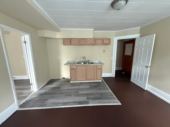 133 Augustine St #2, Rochester, NY 14613