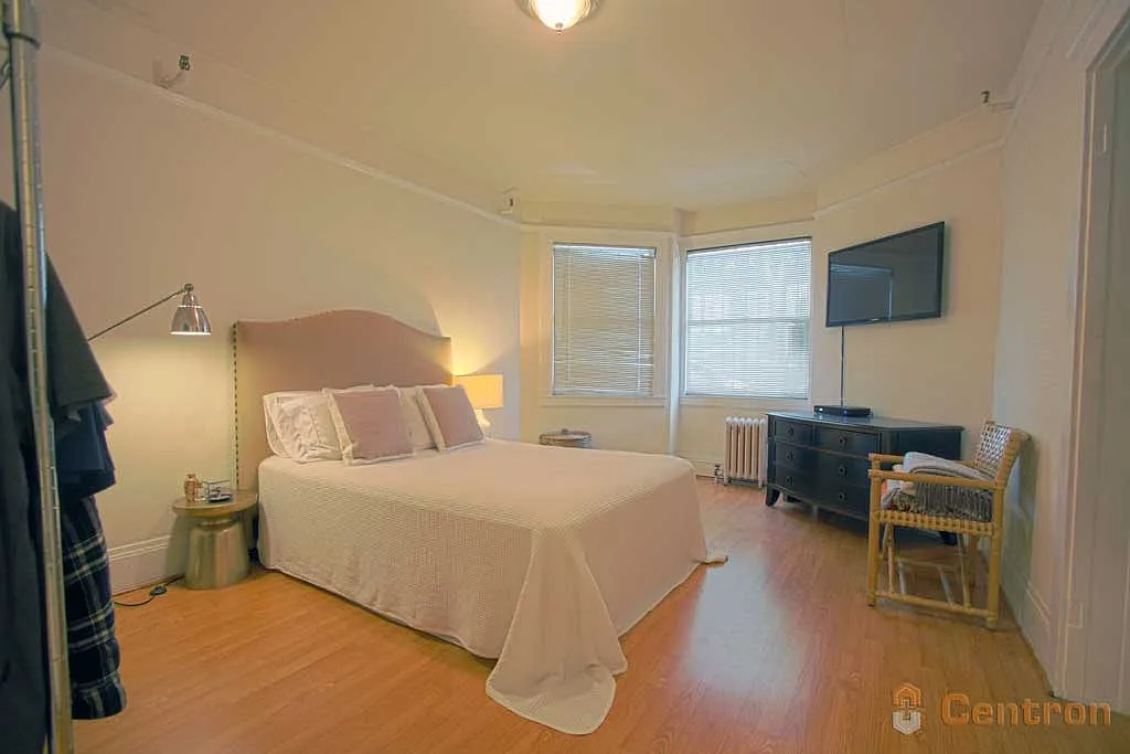 1 bed, 700 sqft, $3,600 — Photo 1
