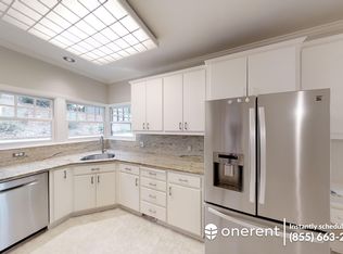 1032 Mountain Blvd, Oakland, CA 94611