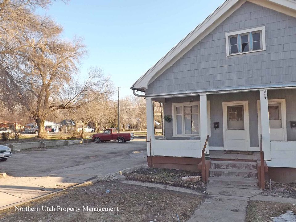 1 Front of Unit_02262016