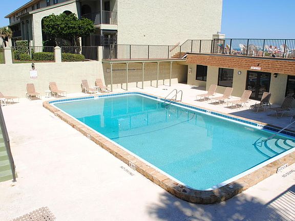 3rd image of 199 Highway A1a APT B212