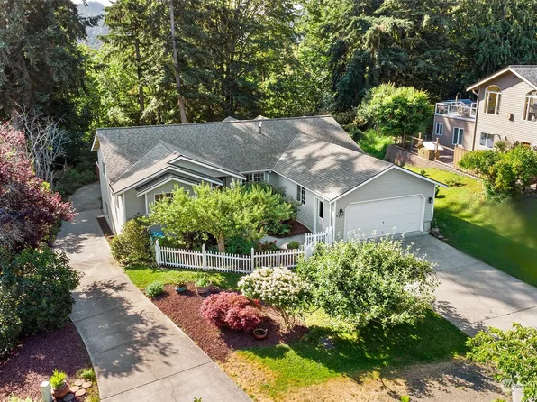800 Newell Street, Bellingham, WA 98225