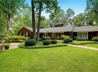 1 Colonial Ln, Charleston, WV 25314