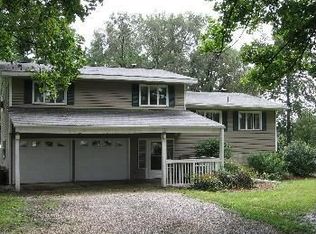 7339 Mount Vernon Rd SE, Cedar Rapids, IA 52403