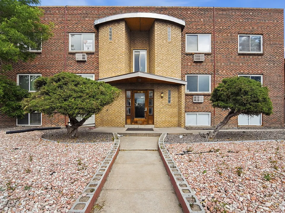 1620 Colorado Blvd #11