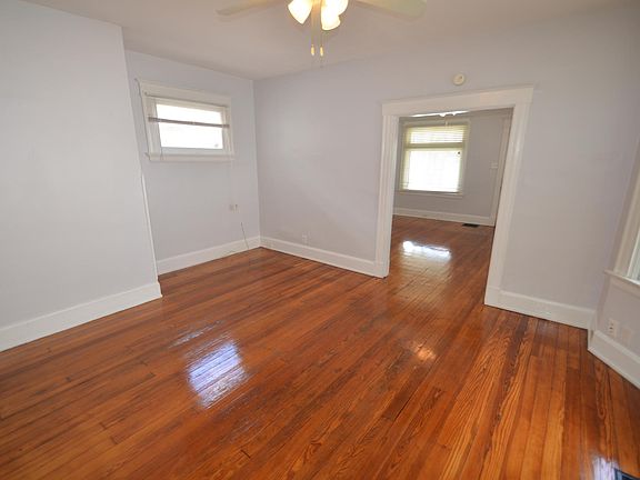 3rd image of 2107 Feldman Ave