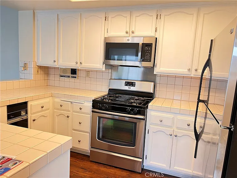 24246 Swiftriver Ct — Photo 15
