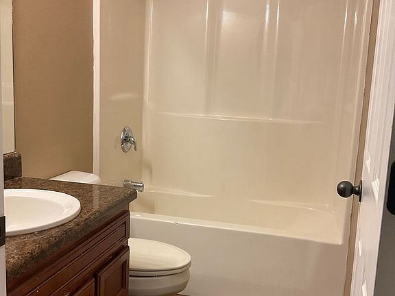 3rd image of 2215 Rosemary Dr APT A