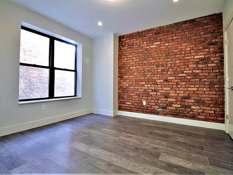 1578 Union St #2G — Photo 7