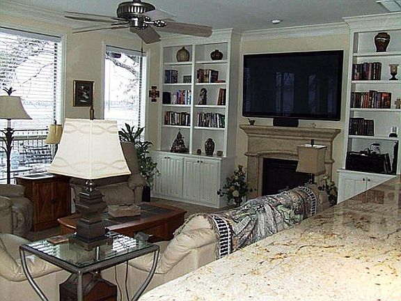4th image of 4305 Resort Dr