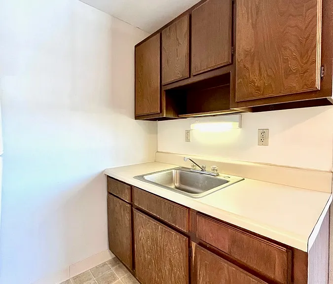 W Clearview Dr — Photo 17