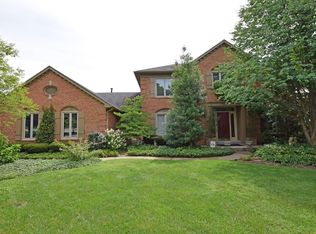 9966 Pond Woods Ln, Sharonville, OH