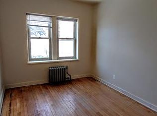 3065 N 47th St APT 4, Milwaukee, WI