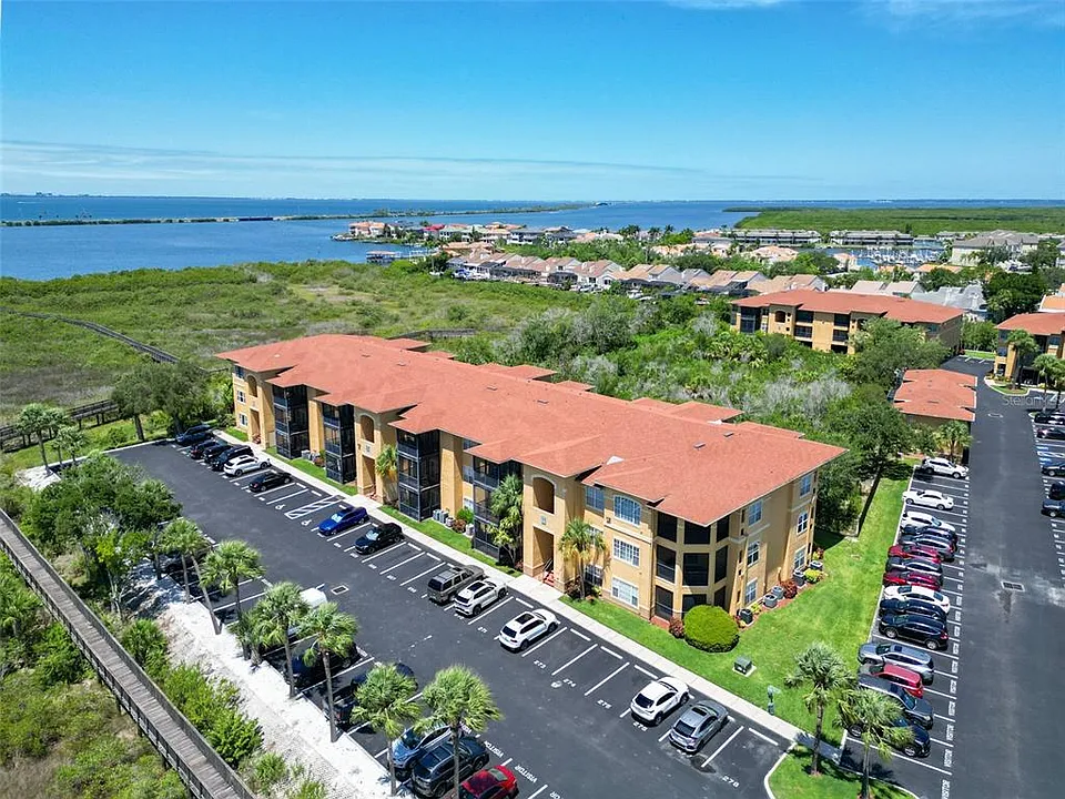 4306 Bayside Village Dr #202