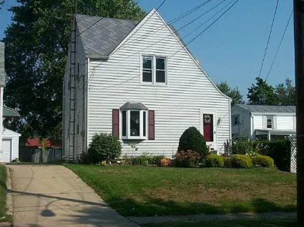 34 W Raleigh Ave, Mansfield, OH 44907