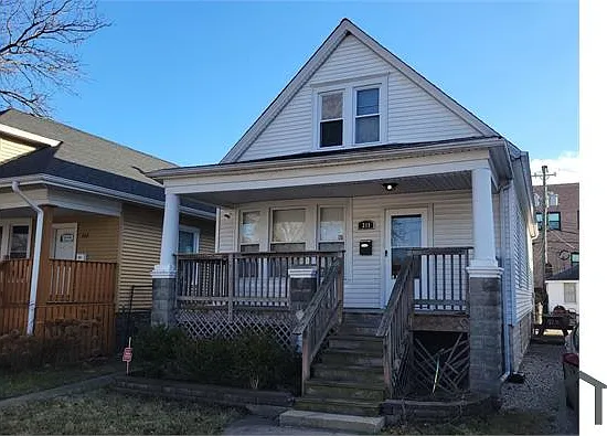 311 W 107th Pl — Photo 1