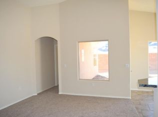 720 Firewheel Loop SW, Los Lunas, NM 87031