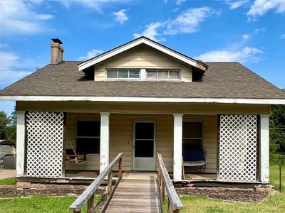 905 S 6th St, Ponca City, OK, 74601