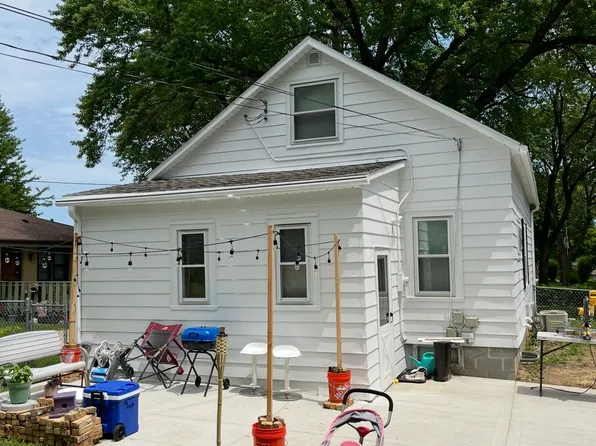 6119 S 20th St, Milwaukee, WI 53221