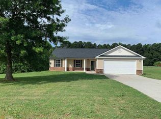 323 Simeon Rd, Statham, GA 30666