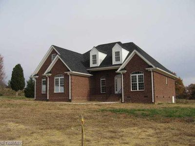 112 Solitaire, High Point, NC, 27263