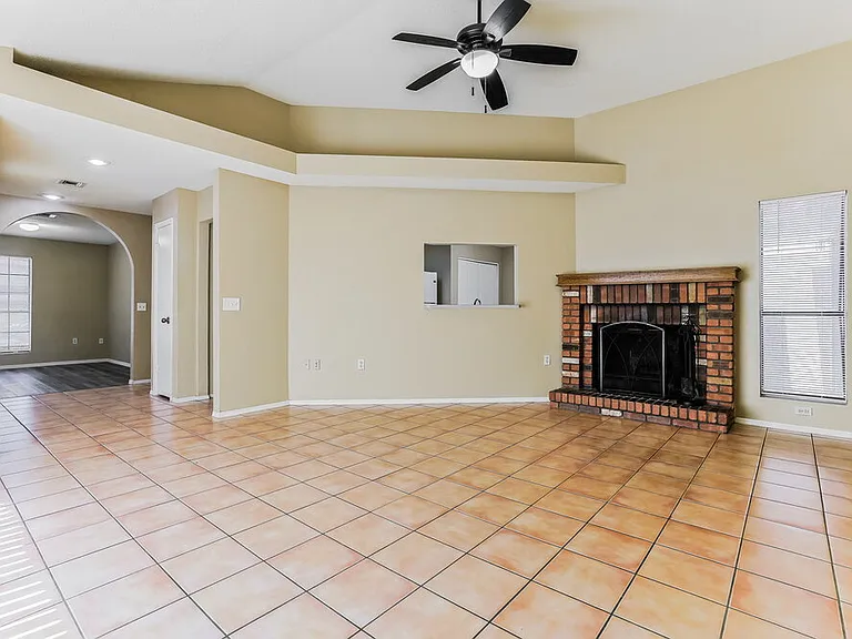 549 N Granite St — Photo 5