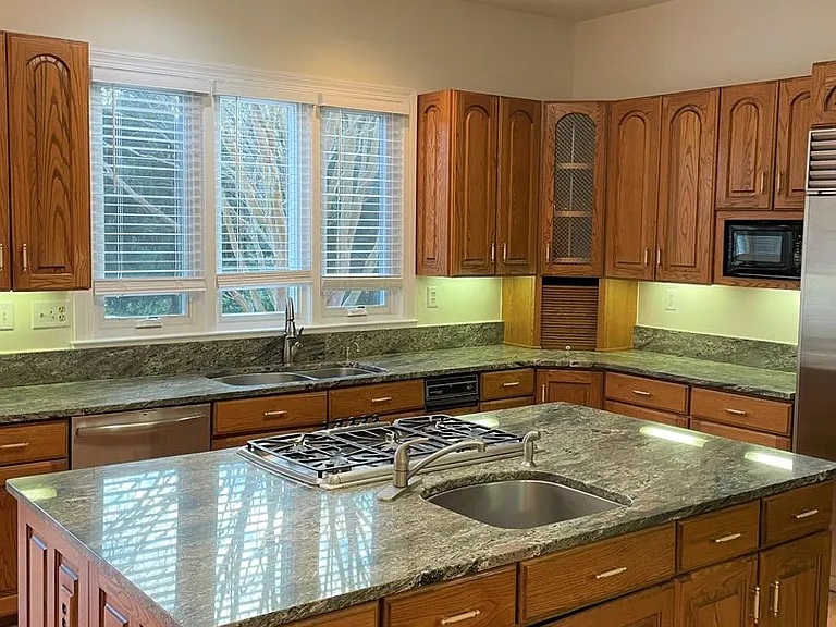 9 Alloway Ct — Photo 5